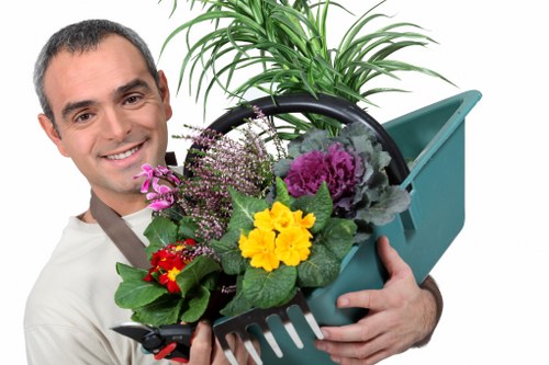 Planning a landscaping project in Selsdon with garden layout ideas